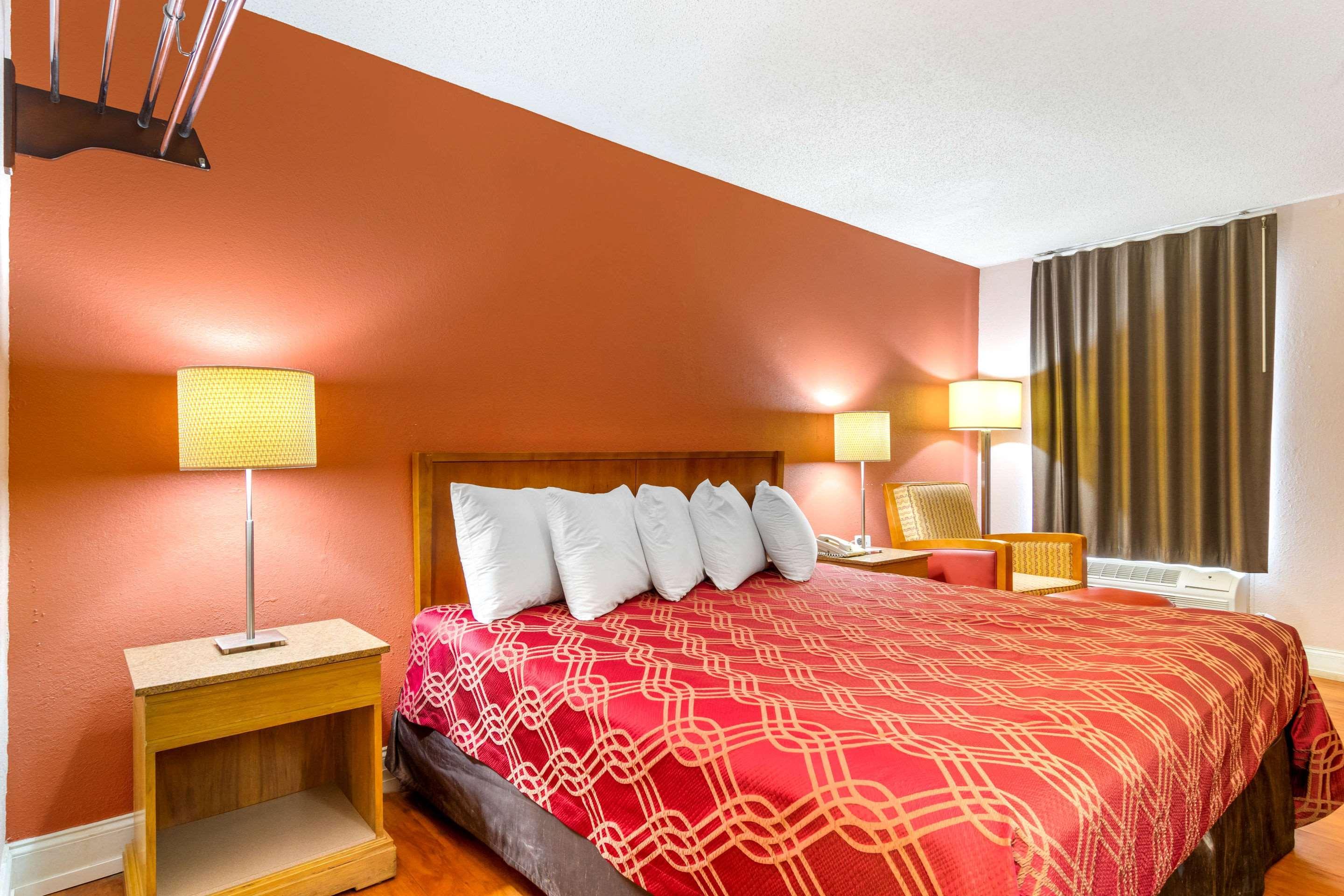 Econo Lodge Decatur Ngoại thất bức ảnh